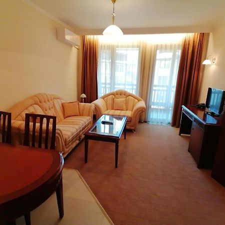 Downtown Luxury Private Apartments Банско Екстериор снимка