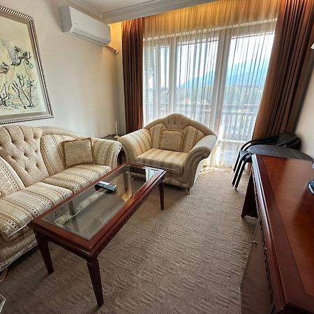 Downtown Luxury Private Apartments Банско Екстериор снимка