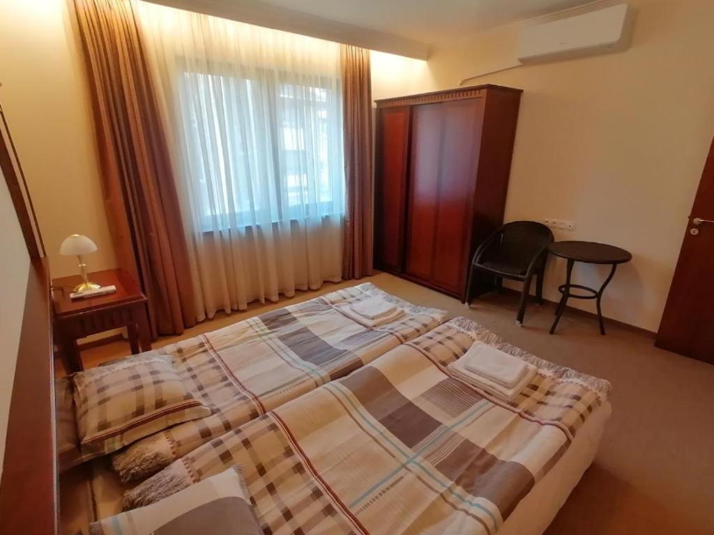 Downtown Luxury Private Apartments Банско Екстериор снимка
