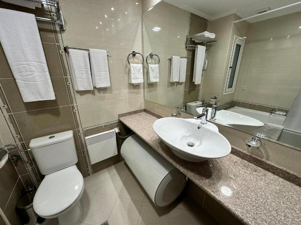 Downtown Luxury Private Apartments Банско Екстериор снимка