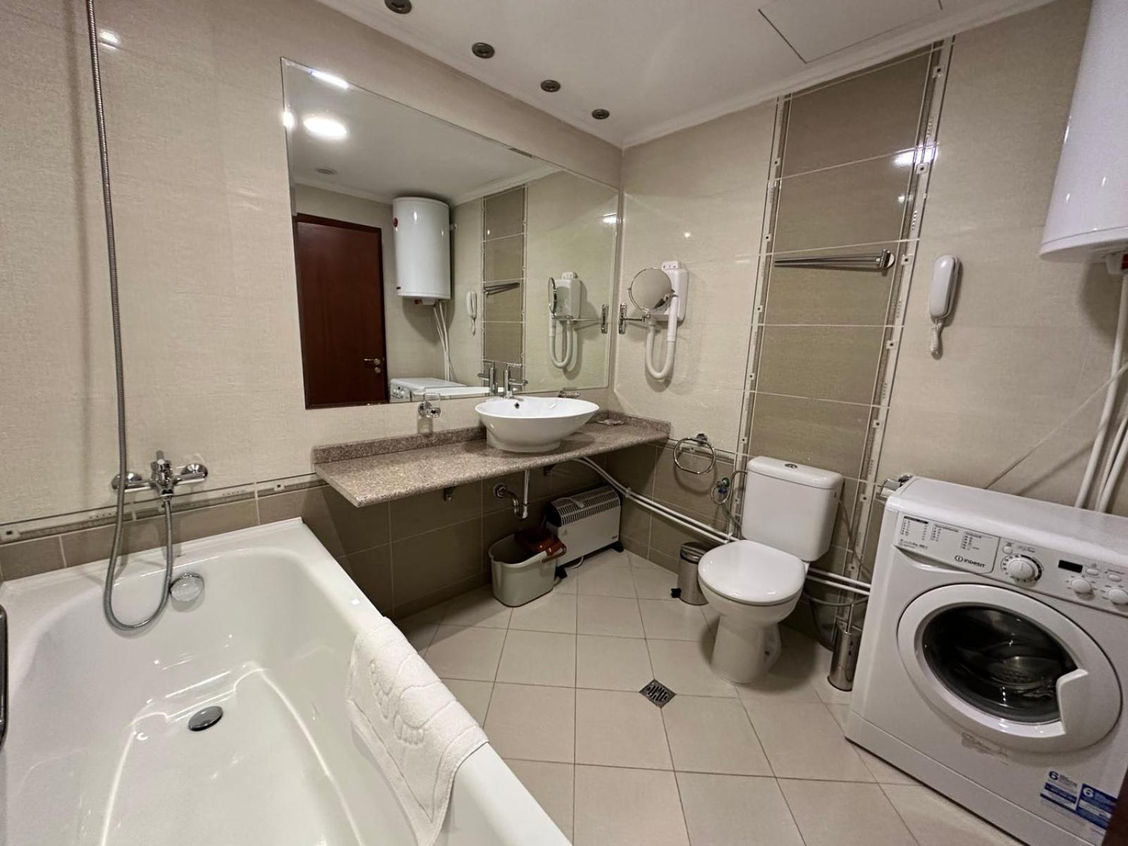 Downtown Luxury Private Apartments Банско Екстериор снимка