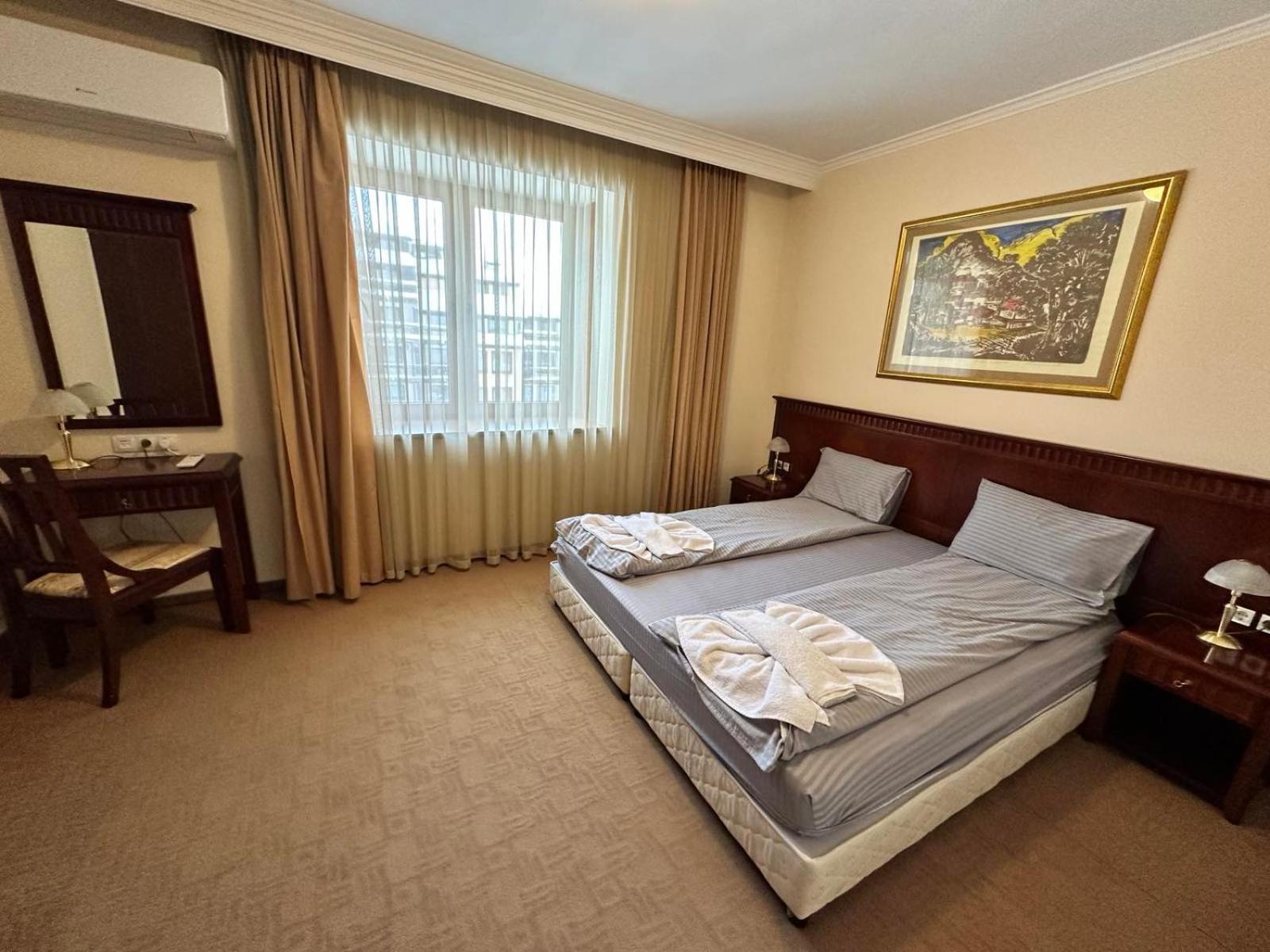 Downtown Luxury Private Apartments Банско Екстериор снимка